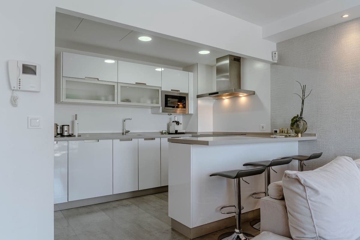 2 soverom Leilighet til salgs i Estepona - € 549 000 (Ref: 9386771)