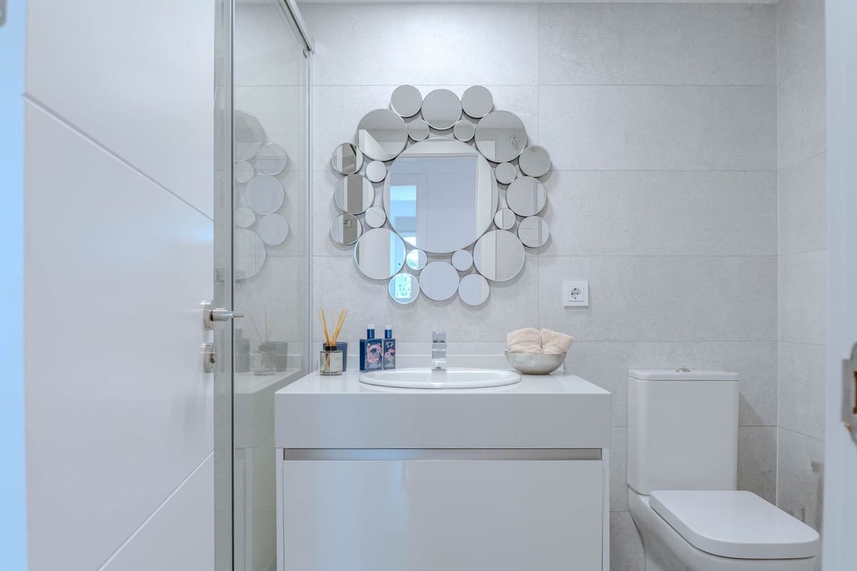 2 soverom Leilighet til salgs i Estepona - € 549 000 (Ref: 9386771)