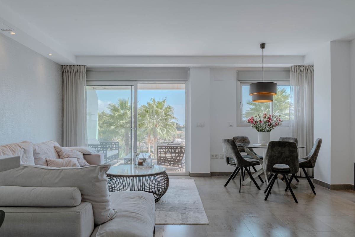 2 soverom Leilighet til salgs i Estepona - € 549 000 (Ref: 9386771)
