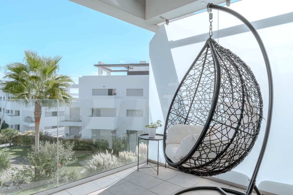 2 soverom Leilighet til salgs i Estepona - € 549 000 (Ref: 9386771)