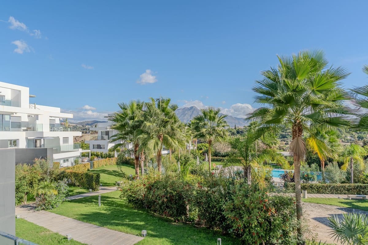 2 soverom Leilighet til salgs i Estepona - € 549 000 (Ref: 9386771)
