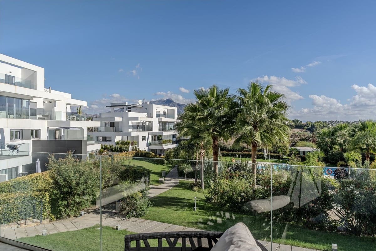 2 soverom Leilighet til salgs i Estepona - € 549 000 (Ref: 9386771)