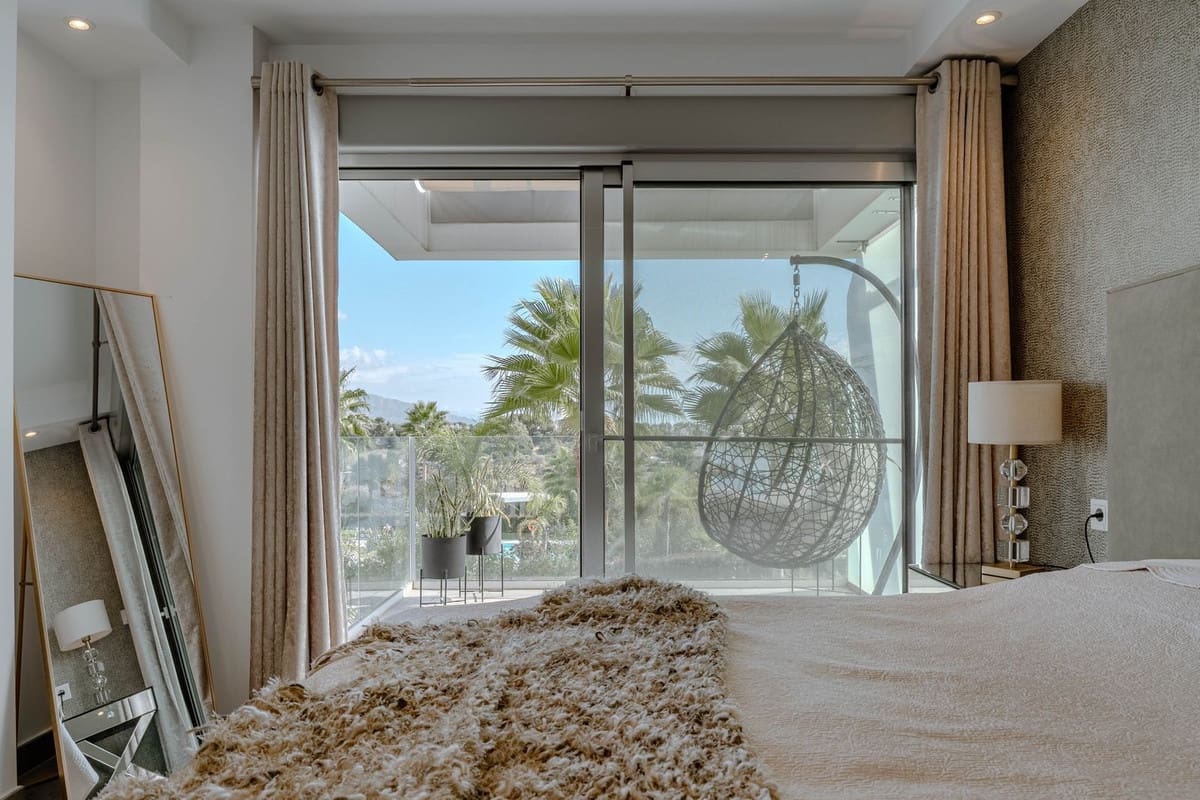 2 soverom Leilighet til salgs i Estepona - € 549 000 (Ref: 9386771)