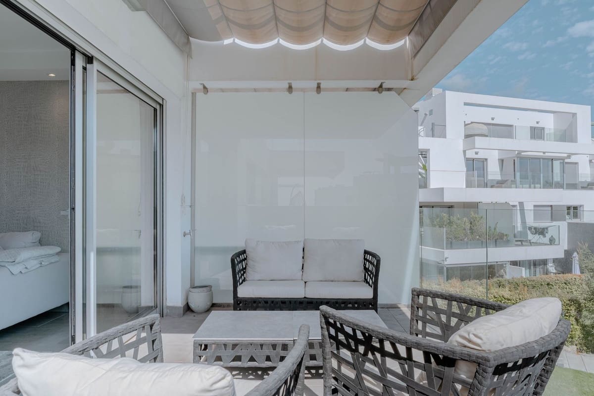 2 soverom Leilighet til salgs i Estepona - € 549 000 (Ref: 9386771)