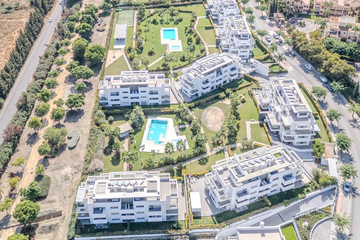 2 soverom Leilighet til salgs i Estepona - € 549 000 (Ref: 9386771)