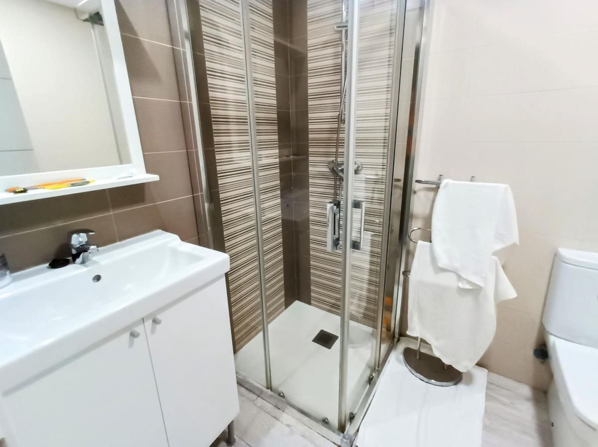 Studio til salg i Benalmadena Costa - € 266.000 (Ref: 9386772)