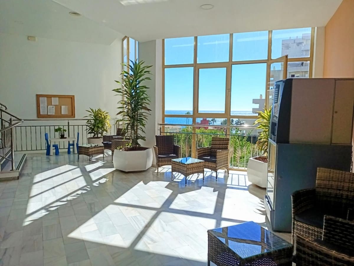 Studio til salg i Benalmadena Costa - € 266.000 (Ref: 9386772)