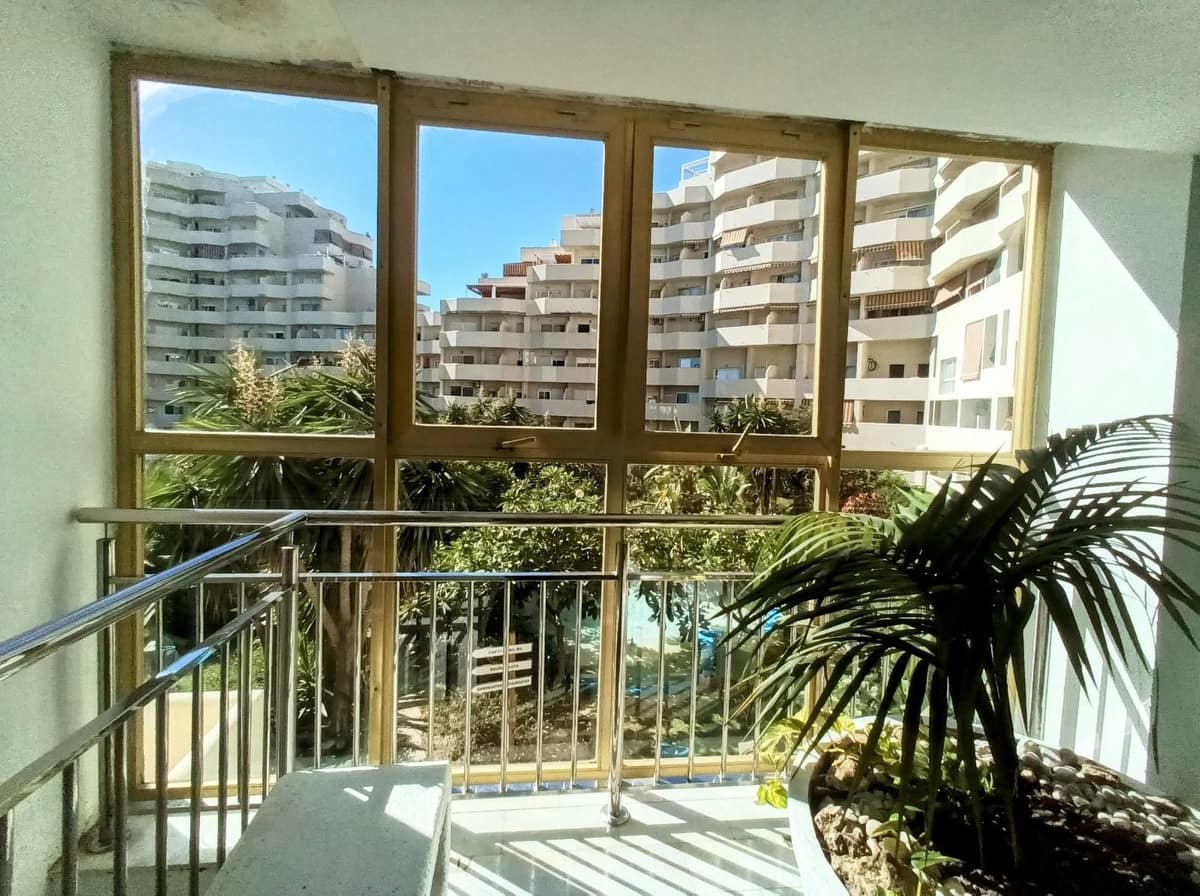 Studio til salg i Benalmadena Costa - € 266.000 (Ref: 9386772)