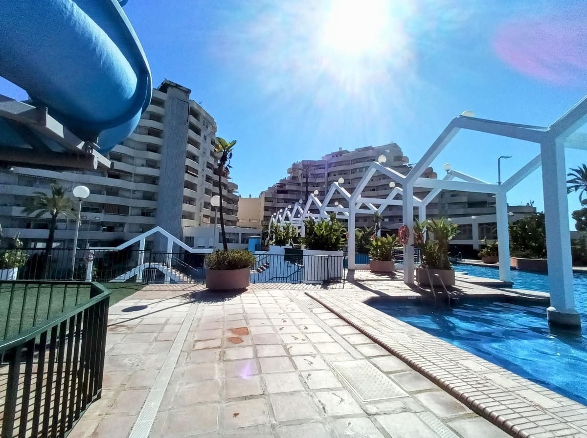 Studio til salg i Benalmadena Costa - € 266.000 (Ref: 9386772)