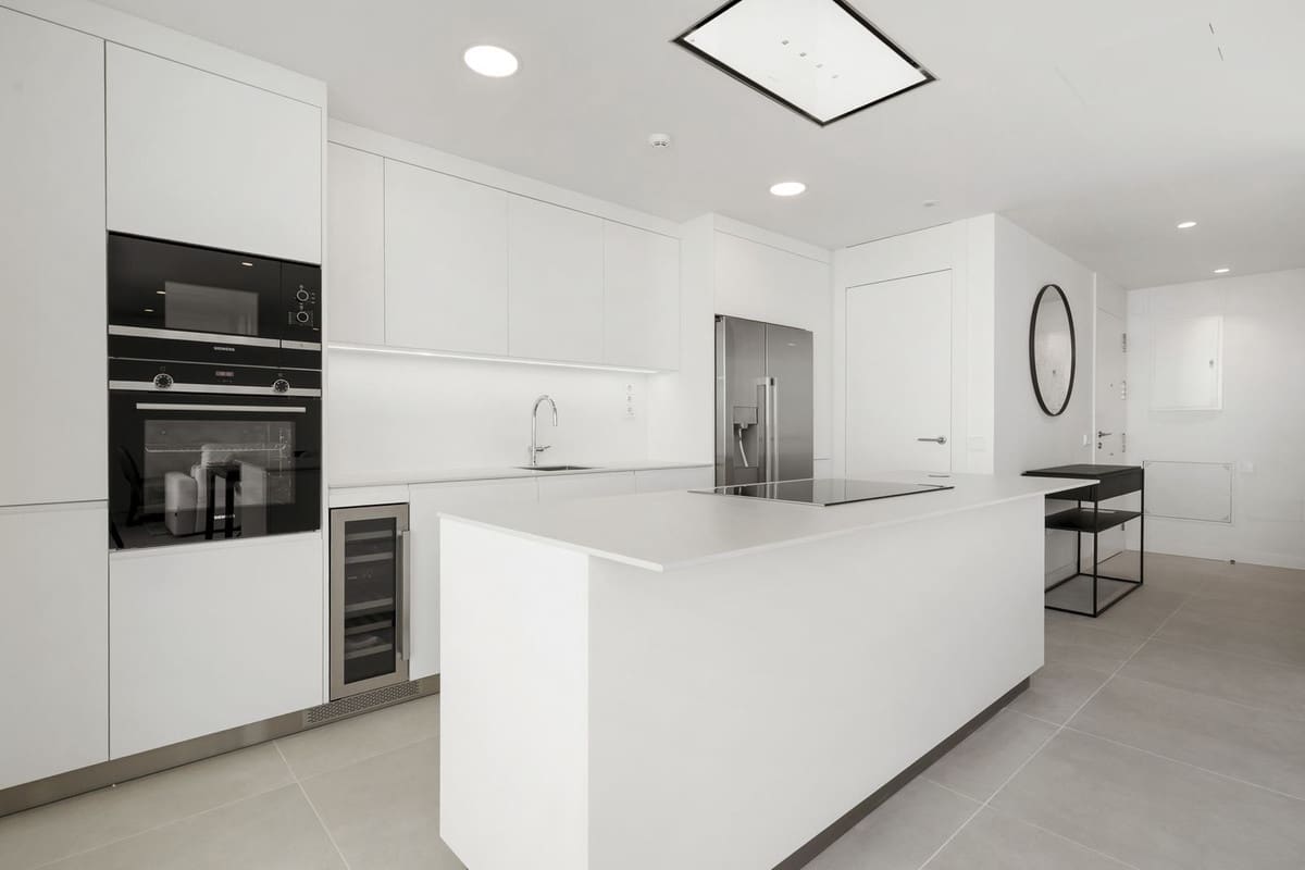 Apartamento de 2 habitaciones en Fuengirola en venta - 598.000 € (Ref: 9386774)