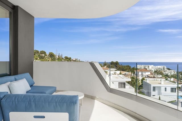 Apartamento de 2 habitaciones en Zona Puerto Deportivo, Fuengirola en venta - 598.000 € (Ref: 9386774)