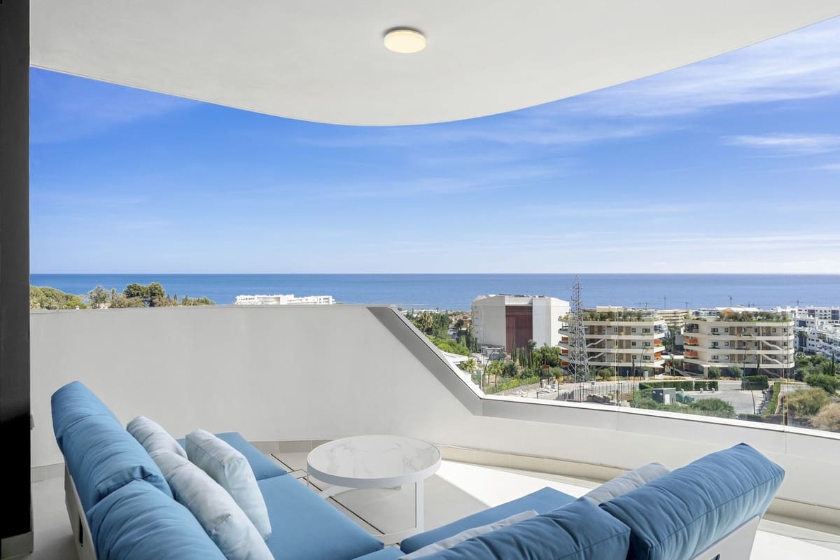 Apartamento de 2 habitaciones en Fuengirola en venta - 598.000 € (Ref: 9386774)