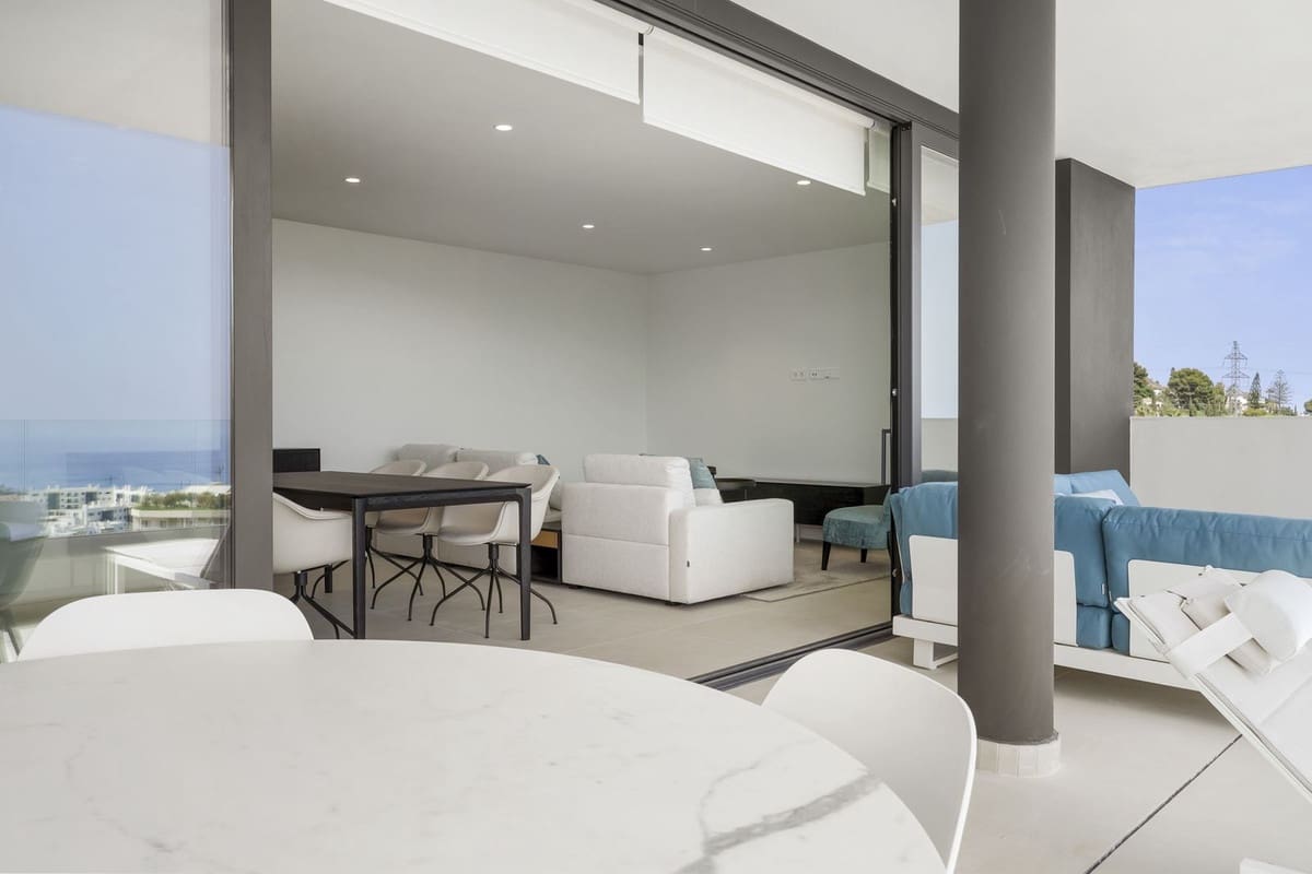 Apartamento de 2 habitaciones en Fuengirola en venta - 598.000 € (Ref: 9386774)