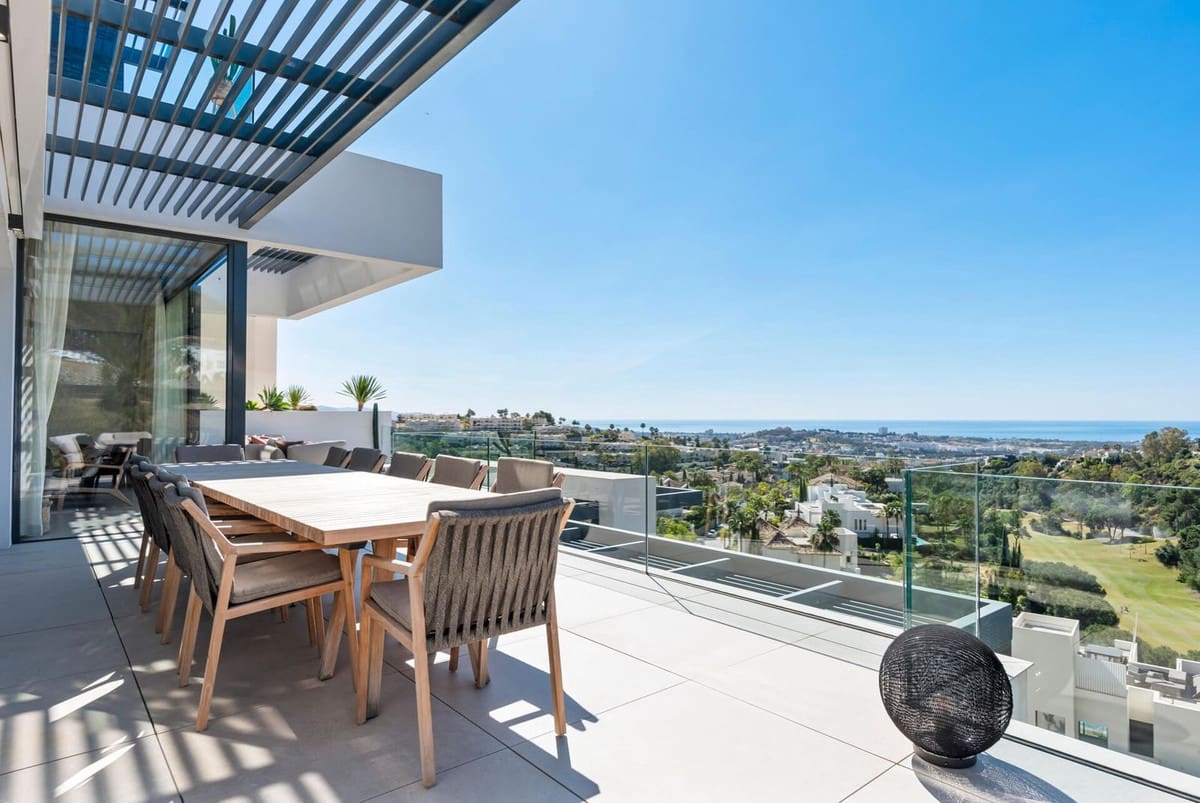 4 soveværelse Penthouse til salg i Benahavis - € 1.750.000 (Ref: 9386776)