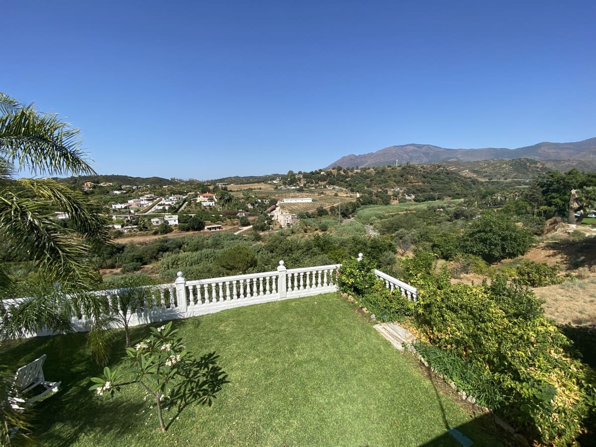 3 quarto Quinta/Casa Rural para venda em El Velerin - 1 075 000 € (Ref: 9386805)