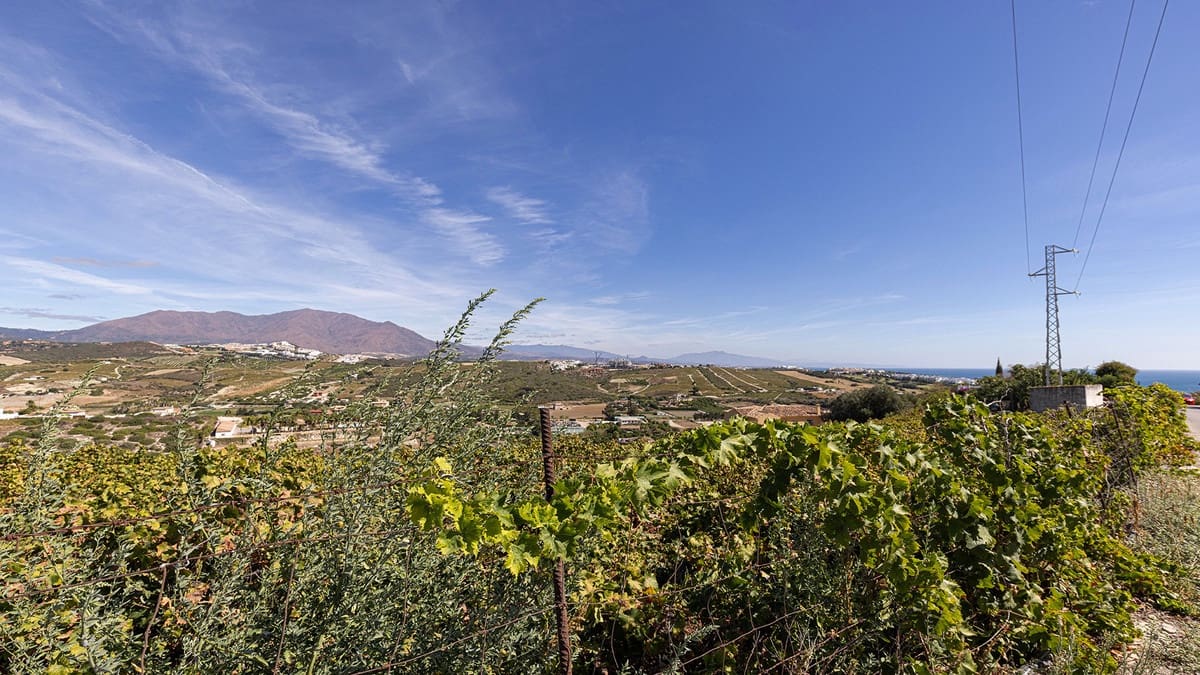 3 bedroom Townhouse for sale in Manilva - € 399,000 (Ref: 9386806)