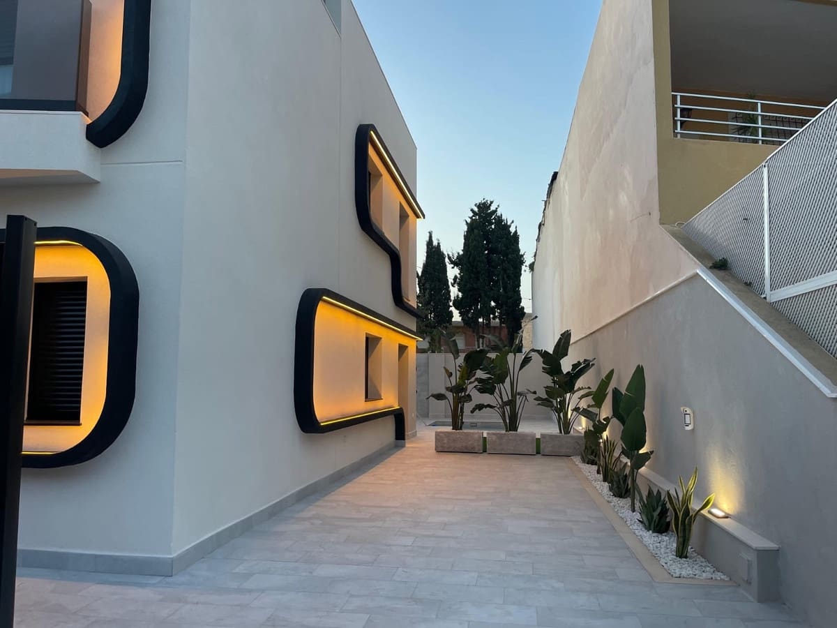 4 makuuhuone Huvila myytävänä paikassa Torre de la Horadada - 698 000 € (Ref: 9386808)