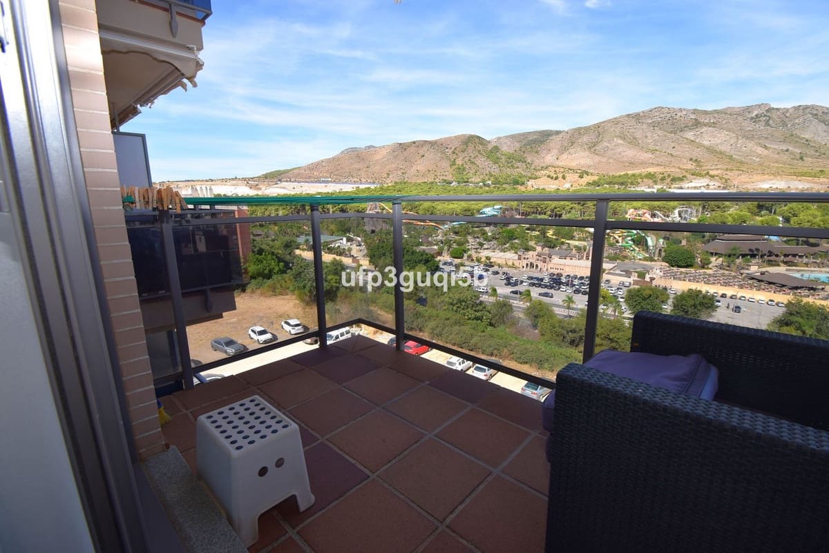 3 makuuhuone Huoneisto myytävänä paikassa Torremolinos - 369 000 € (Ref: 9386809)