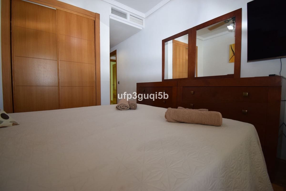 3 makuuhuone Huoneisto myytävänä paikassa Torremolinos - 369 000 € (Ref: 9386809)