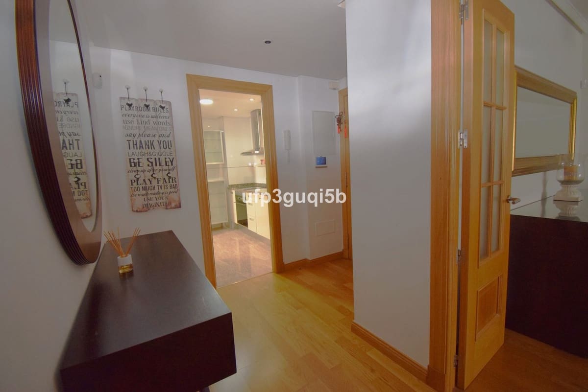 3 makuuhuone Huoneisto myytävänä paikassa Torremolinos - 369 000 € (Ref: 9386809)