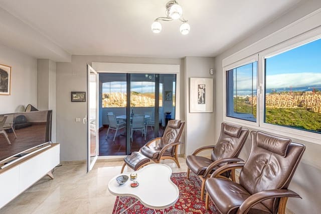 2 soveværelse Lejlighed til salg i La Duquesa / Puerto de la Duquesa, Manilva - € 315.000 (Ref: 9386816)