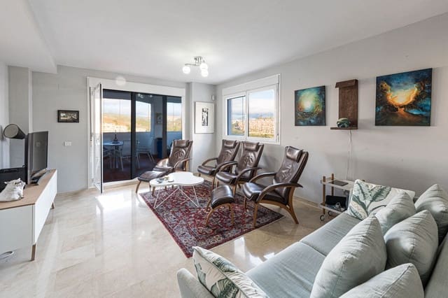 2 soveværelse Lejlighed til salg i La Duquesa / Puerto de la Duquesa, Manilva - € 315.000 (Ref: 9386816)