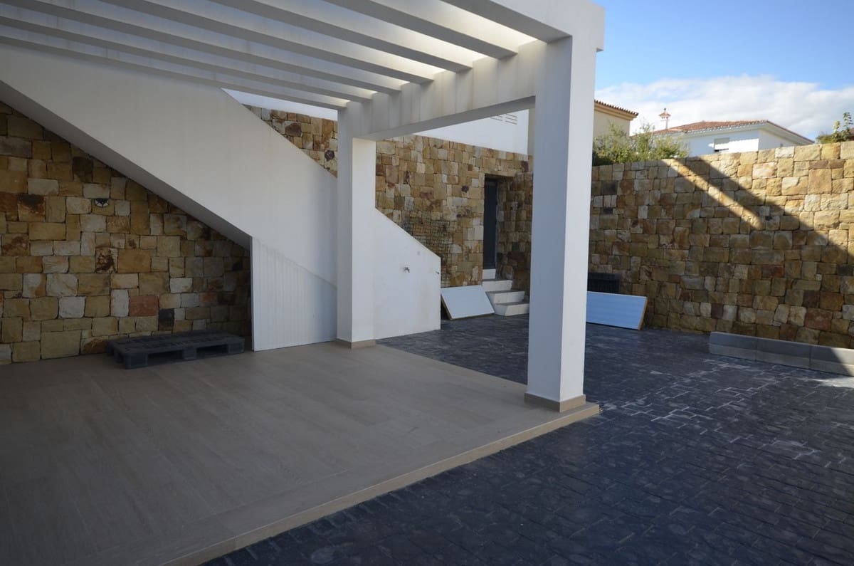 4 soverom Villa til salgs i Manilva - € 1 850 000 (Ref: 9386820)