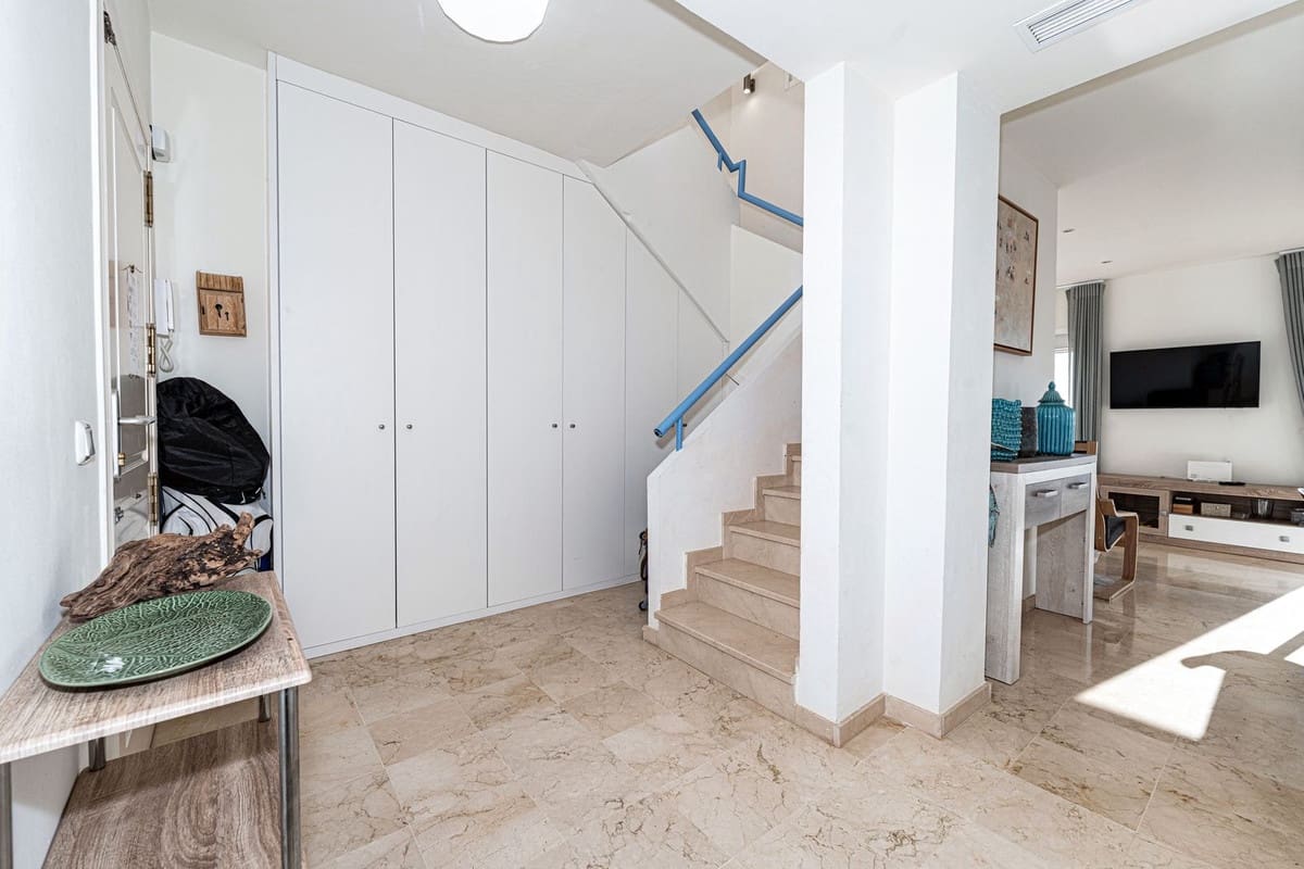 3 bedroom Penthouse for sale in Bahia de Casares - € 795,000 (Ref: 9386821)