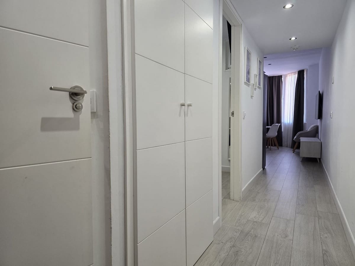 1 soverom Leilighet til salgs i Fuengirola - € 220 000 (Ref: 9386822)