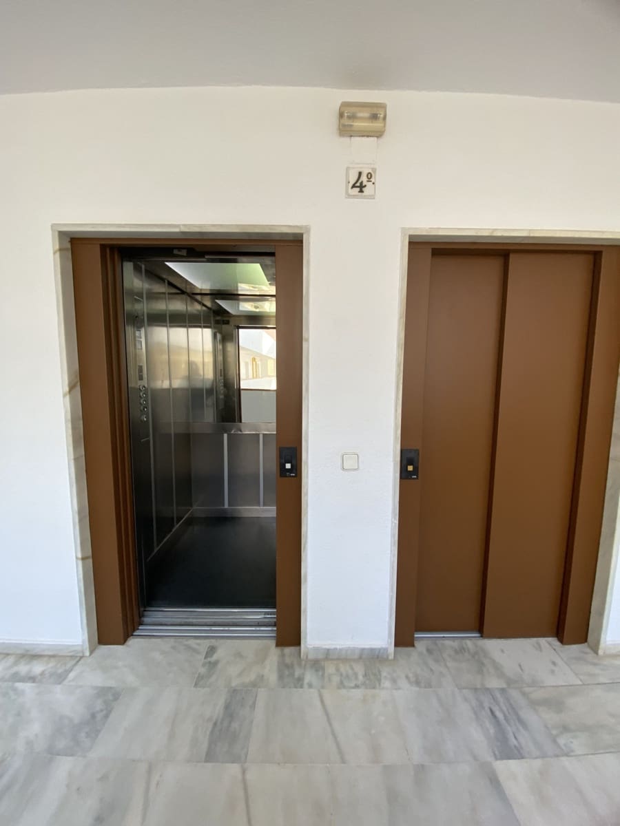 3 quarto Apartamento para venda em Fuengirola - 970 000 € (Ref: 9386825)