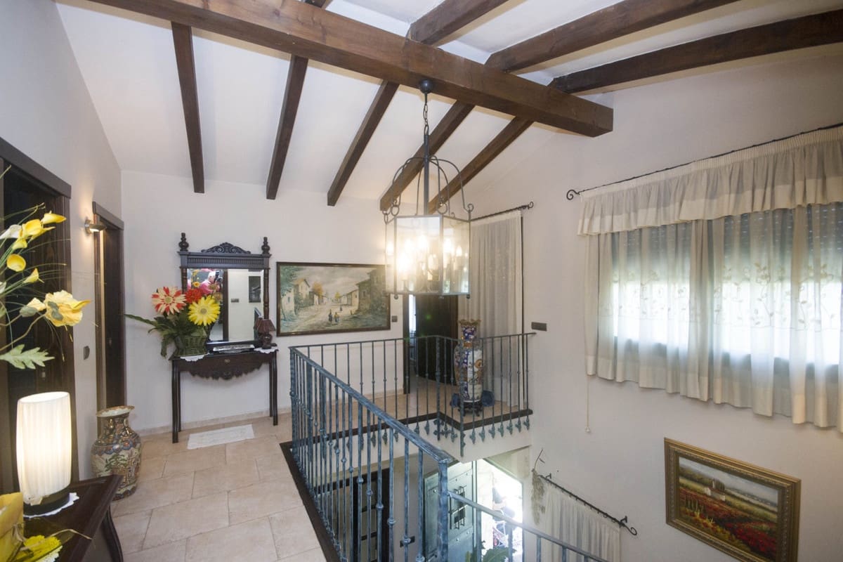 5 Zimmer Villa zu verkaufen in Coin - 899.000 € (Ref: 9386828)