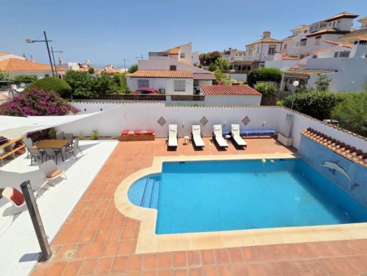 5 sypialnia Willa na sprzedaż w Manilva z basenem - 595 000 € (Ref: 9386834)