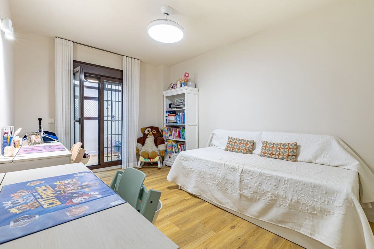 Apartamento de 3 habitaciones en Benalmádena en venta - 458.000 € (Ref: 9386837)