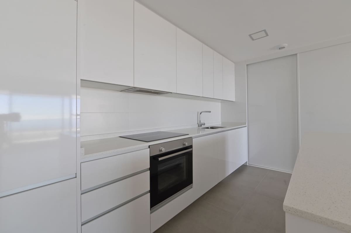 3 soveværelse Lejlighed til salg i Benalmadena - € 550.000 (Ref: 9386839)