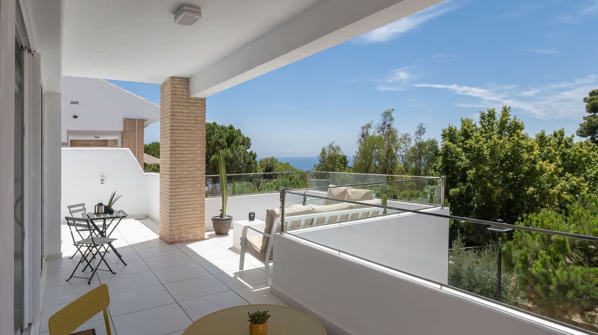 4 makuuhuone Huvila myytävänä paikassa Benalmadena - 1 150 000 € (Ref: 9386841)