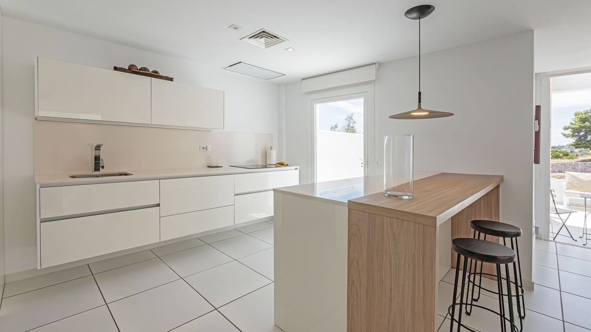 4 makuuhuone Huvila myytävänä paikassa Benalmadena - 1 150 000 € (Ref: 9386841)