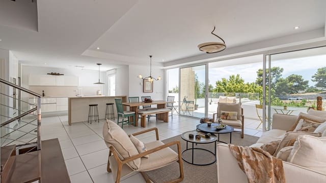 4 sypialnia Willa na sprzedaż w Solymar, Benalmádena - 1 150 000 € (Ref: 9386841)