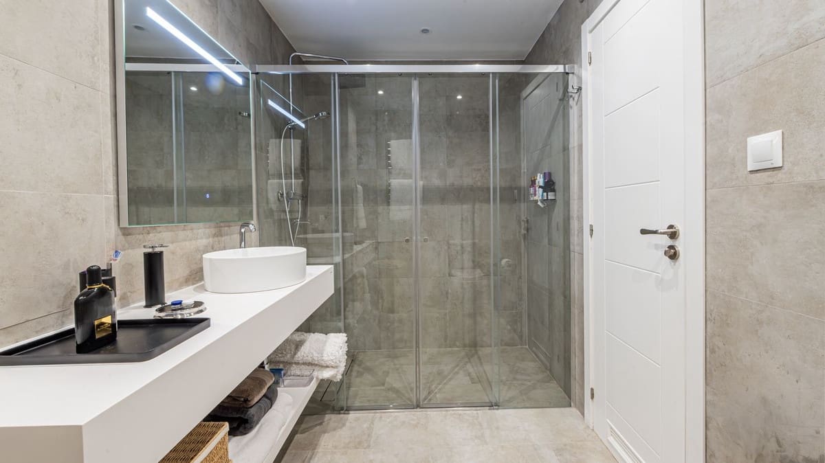 4 makuuhuone Huvila myytävänä paikassa Benalmadena - 1 150 000 € (Ref: 9386841)