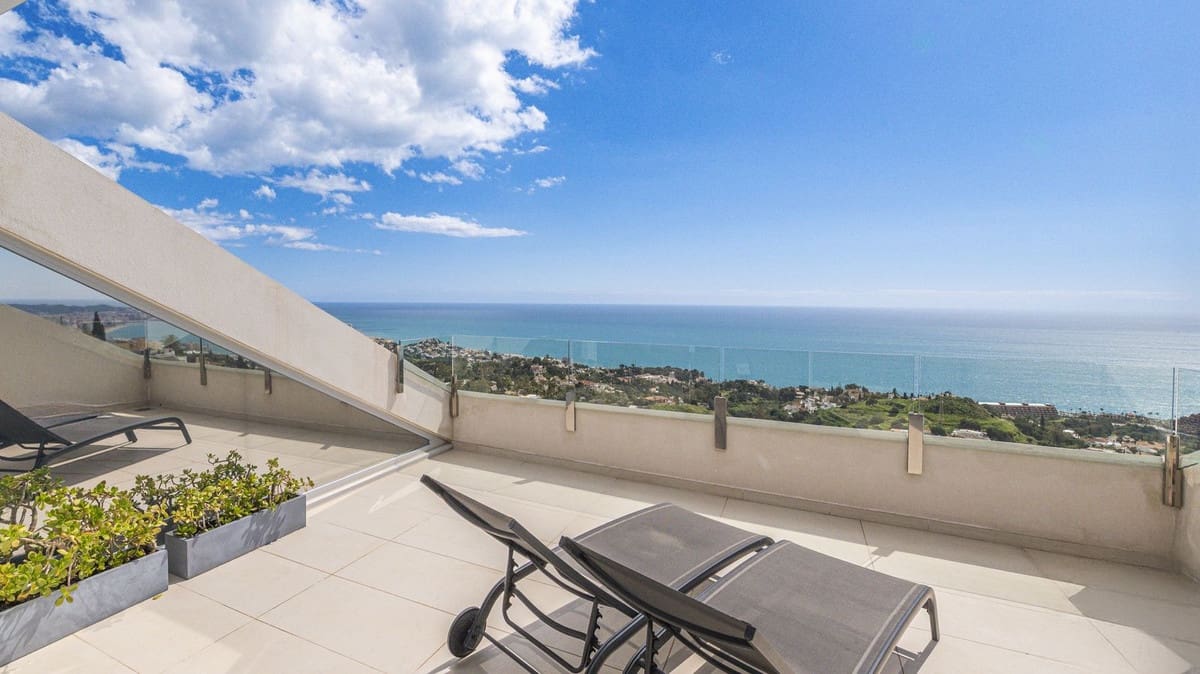 3 soverom Penthouse til salgs i Benalmadena - € 1 095 000 (Ref: 9386842)