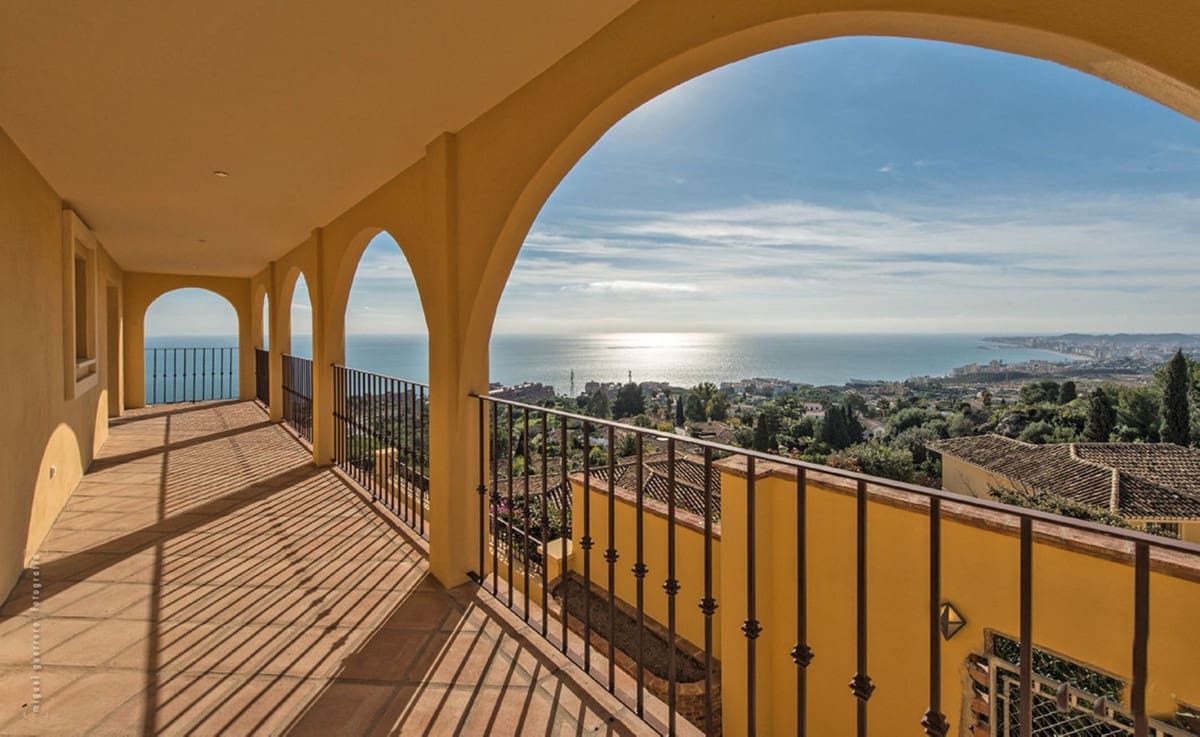 4 soverom Villa til salgs i Benalmadena - € 2 200 000 (Ref: 9386844)