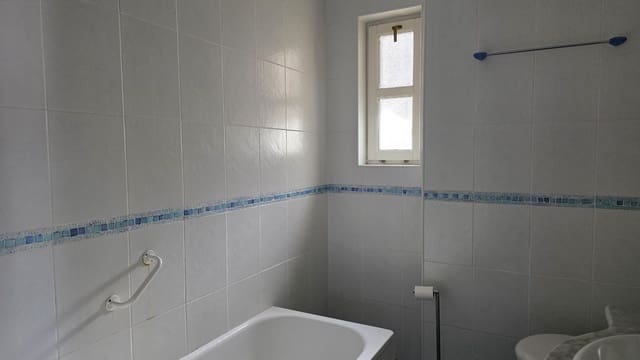 2 slaapkamer Appartement te koop in Zona Puerto Deportivo, Fuengirola - € 520.000 (Ref: 9413297)