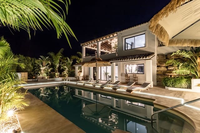 4 sypialnia Willa na sprzedaż w Benalmadena Costa, Benalmádena - 2 495 000 € (Ref: 9413298)