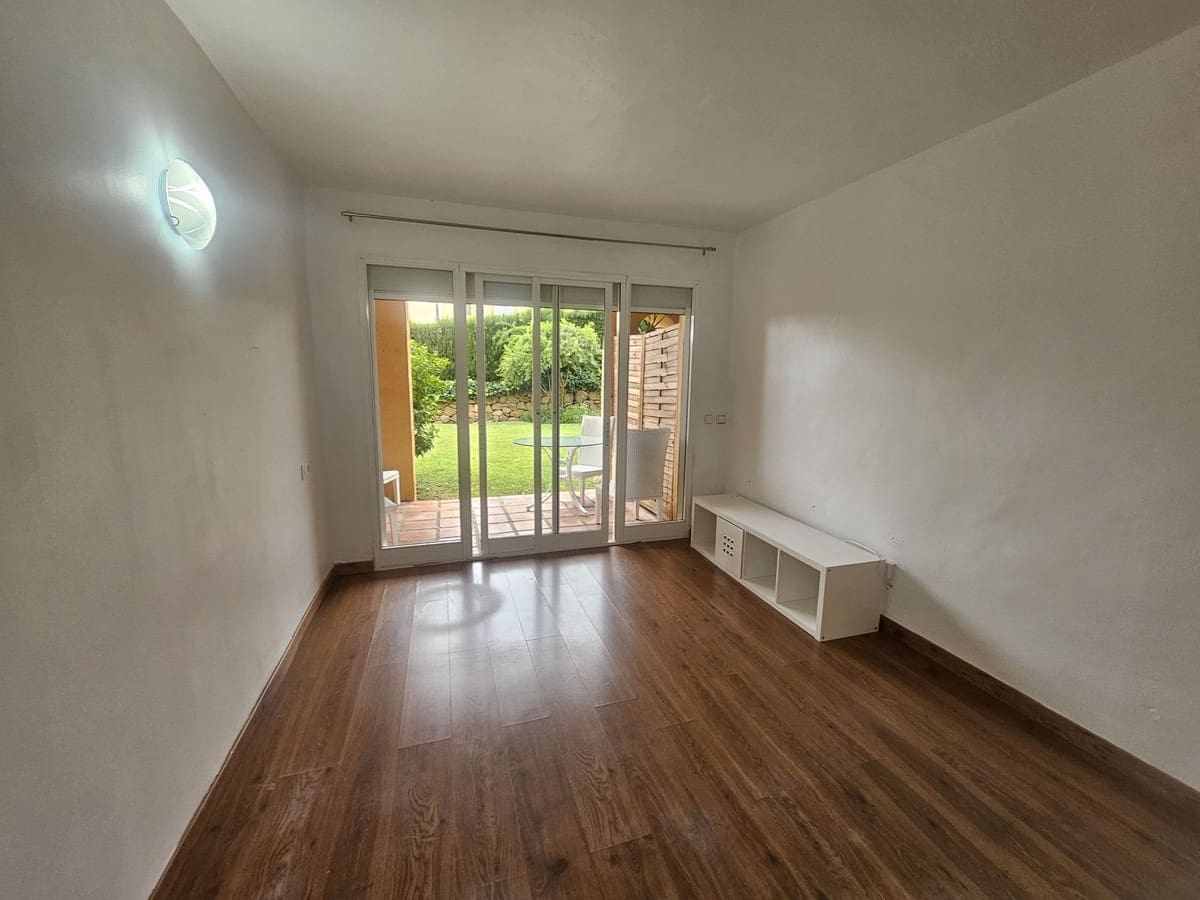 Apartamento de 4 habitaciones en Calahonda en venta - 419.500 € (Ref: 9413299)