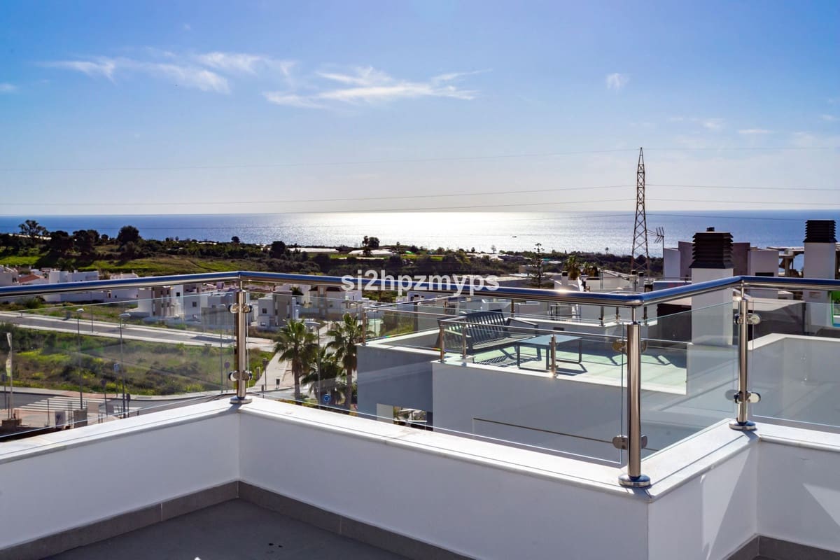 4 bedroom Villa for sale in Nerja - € 865,000 (Ref: 9413301)