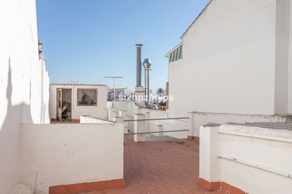 4 soveværelse Byhus til salg i Nerja - € 950.000 (Ref: 9413302)