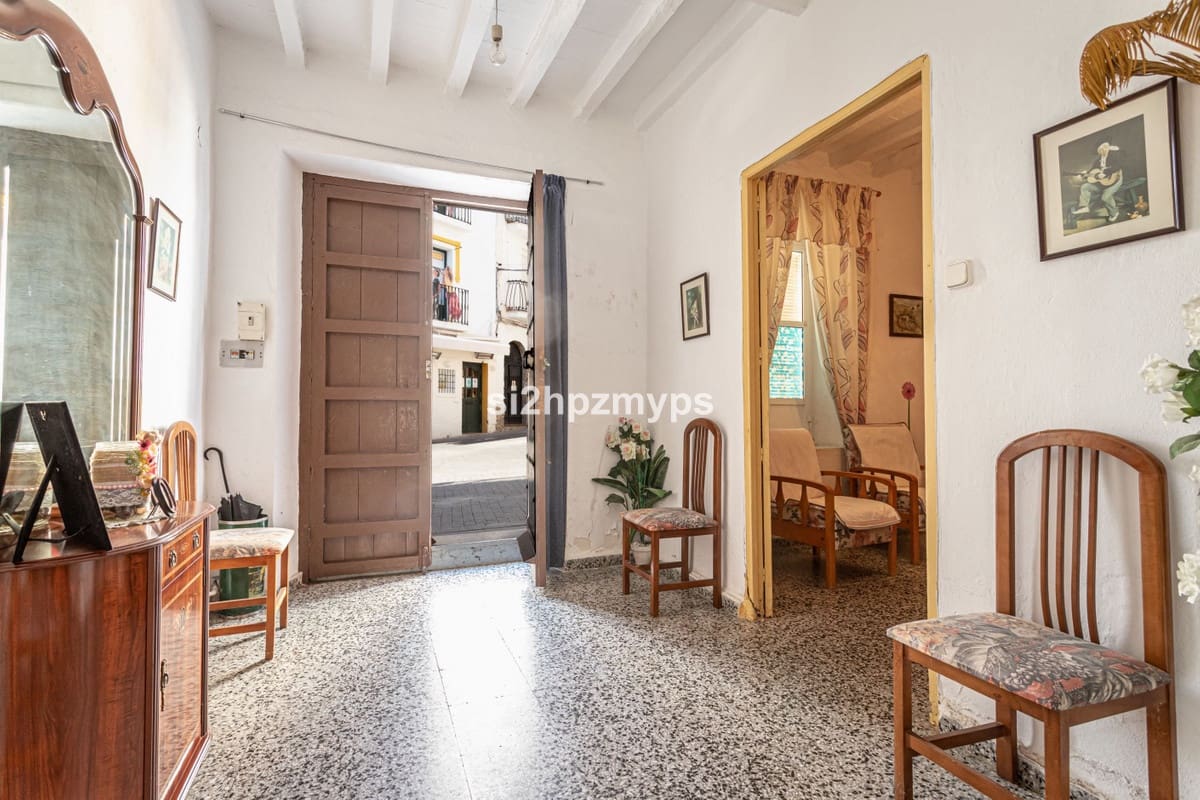 4 sovrum Hus till salu i Nerja - 950 000 € (Ref: 9413302)