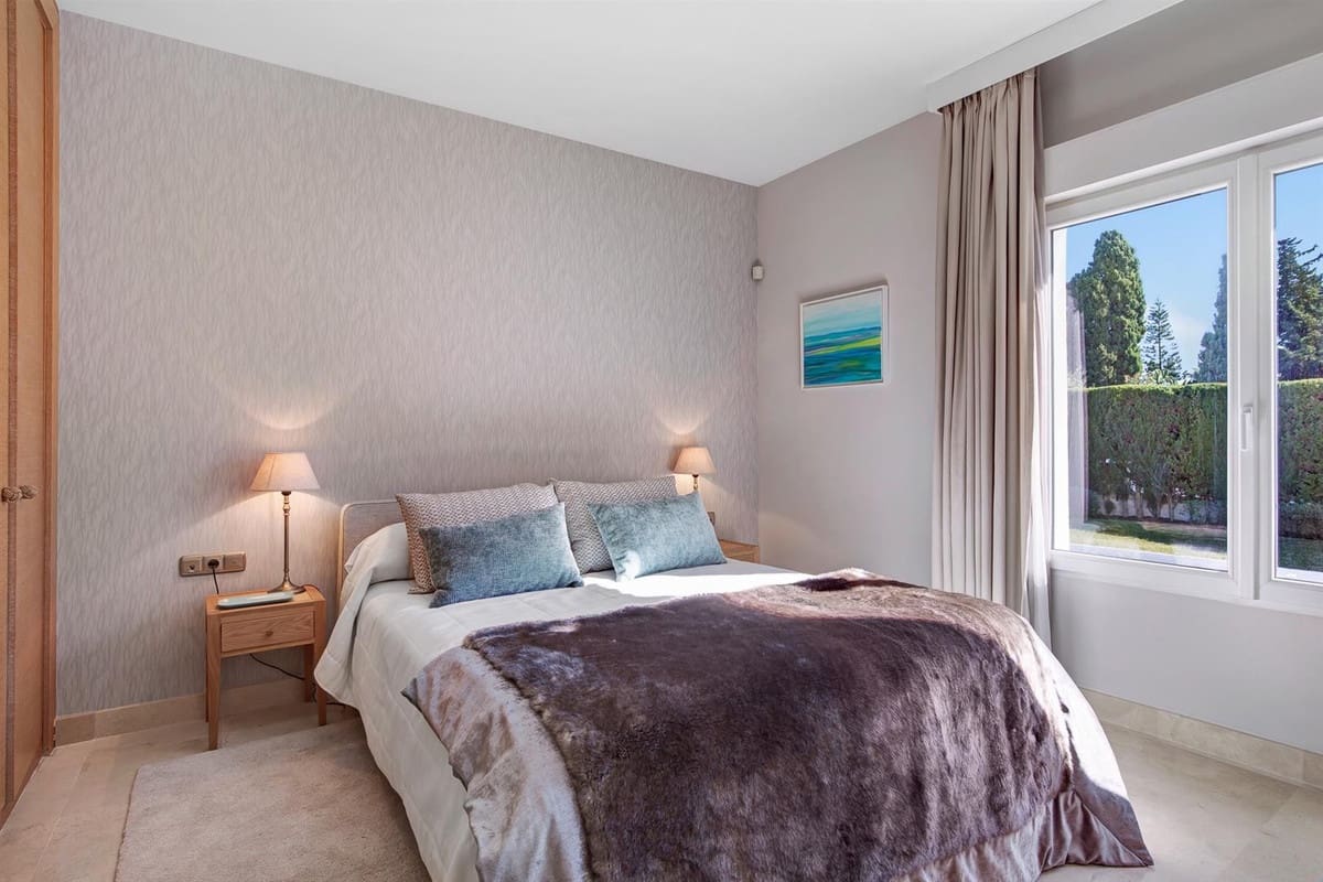 6 sypialnia Willa na sprzedaż w Guadalmina - 3 250 000 € (Ref: 9413308)