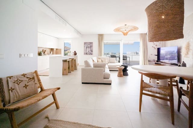 3 bedroom Penthouse for sale in Los Monteros, Marbella - € 760,000 (Ref: 9413315)