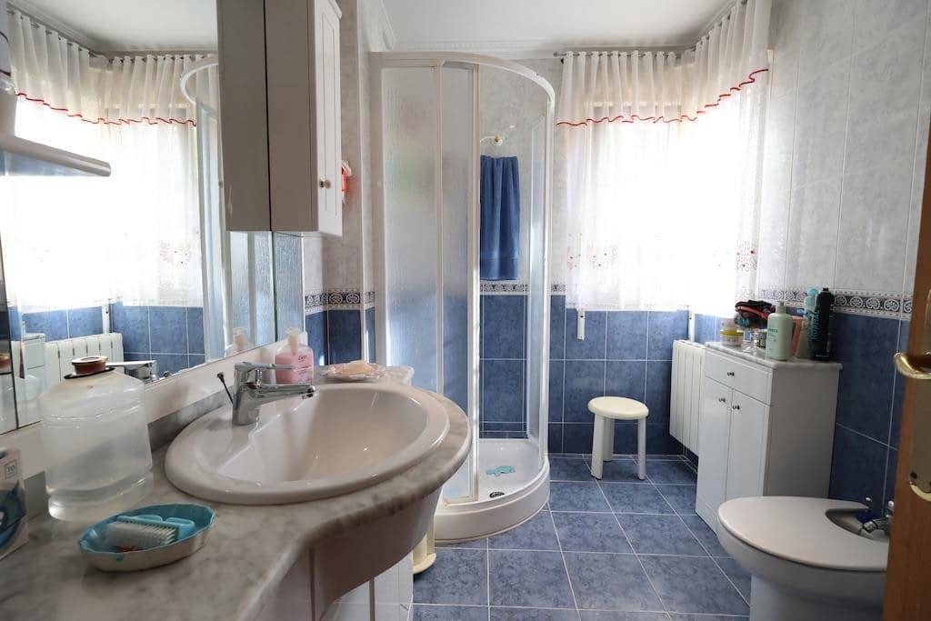 5 bedroom Villa for sale in Orihuela Costa - € 850,000 (Ref: 9413318)