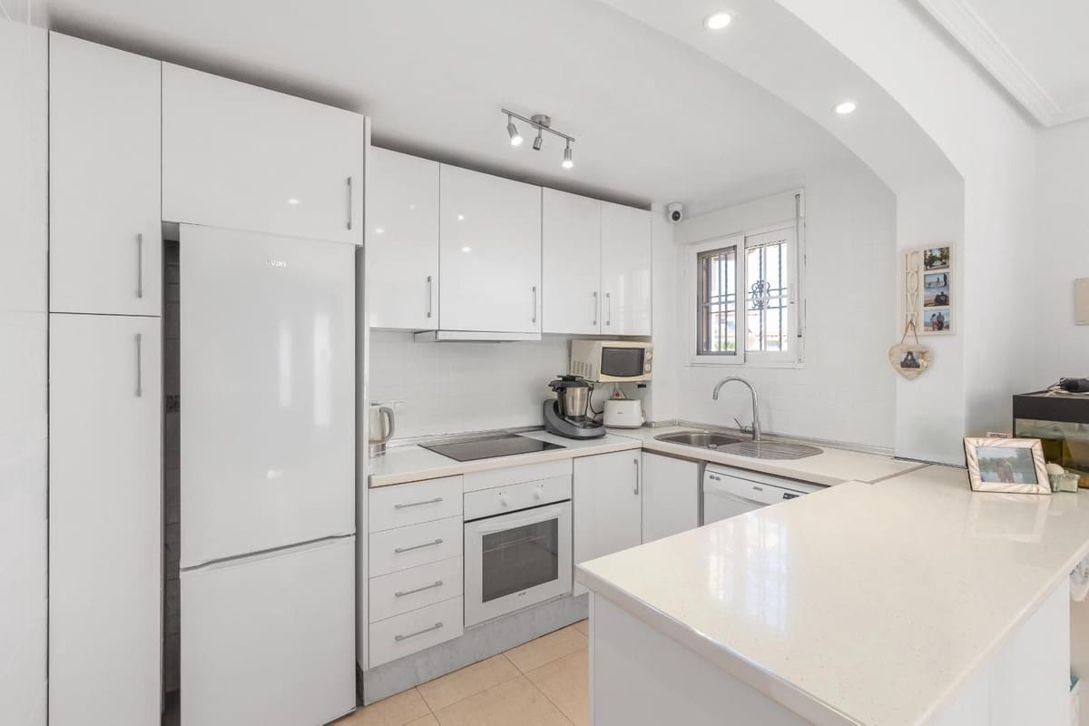 2 bedroom Finca/Country House for sale in Orihuela - € 262,500 (Ref: 9413323)